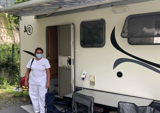 Bimba novarese curata in camper dal personale dell'Ospedale Gaslini di Genova