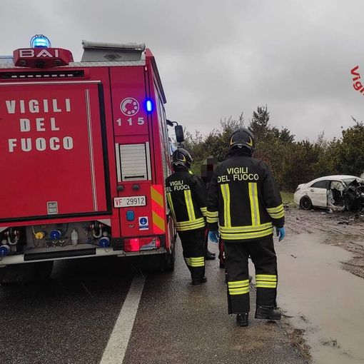Villanterio: si schianta in auto contro un muretto, grave una ragazza 20enne