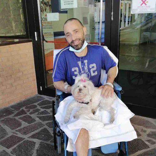 Una protesi elettronica per Salvatore: raccolta fondi per il 44enne che vive nel pavese e sogna di camminare