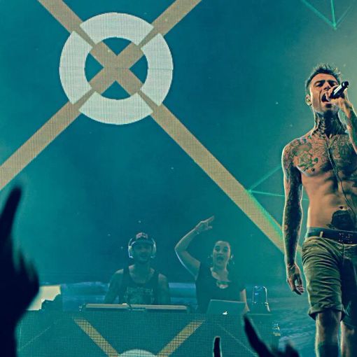 Bonus psicologo: Matteo Bassetti contro Fedez