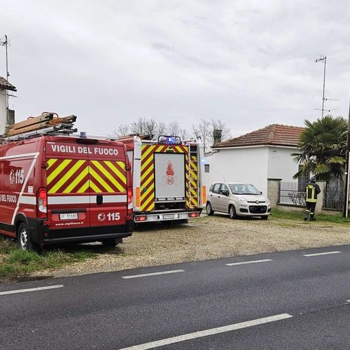 I soccorsi dei Vigili del fuoco ieri pomeriggio (domenica) a Ferrera