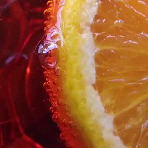 L’aperitivo non va mai fuori moda: in Italia se ne servono centinaia di milioni