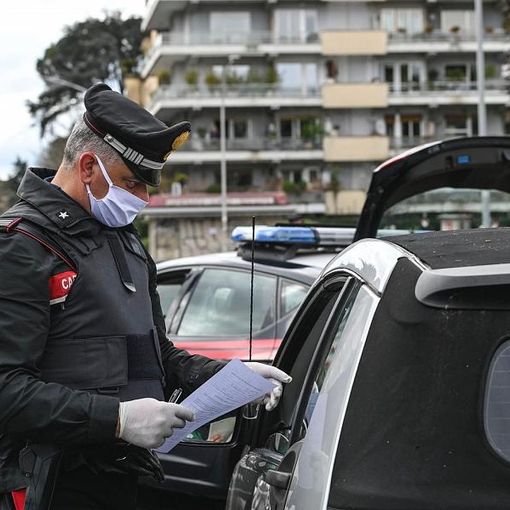 Oltrepò, controlli a tappeto dei Carabinieri: sanzionate 16 persone per il mancato rispetto delle norme anti Covid
