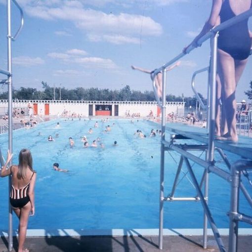 Piscine lombarde, profondo rosso: a giugno meno 70%