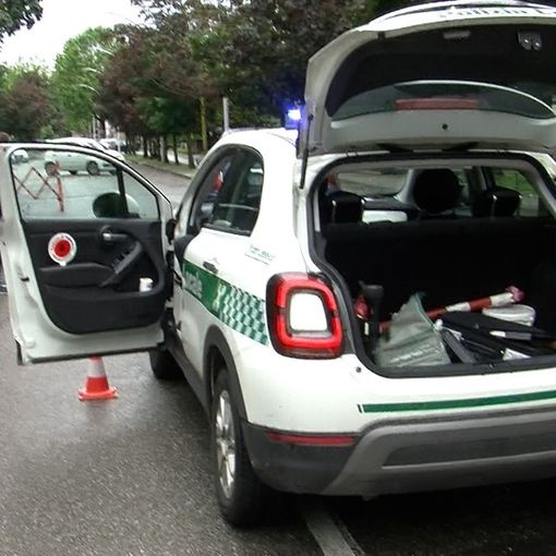 Vigevano: ragazza 16enne investita da un'auto in viale Sforza
