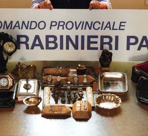 Sannazzaro: blitz dei Carabinieri in via Roma, arrestato un ladro acrobata. Recuperata refurtiva per oltre 100mila euro