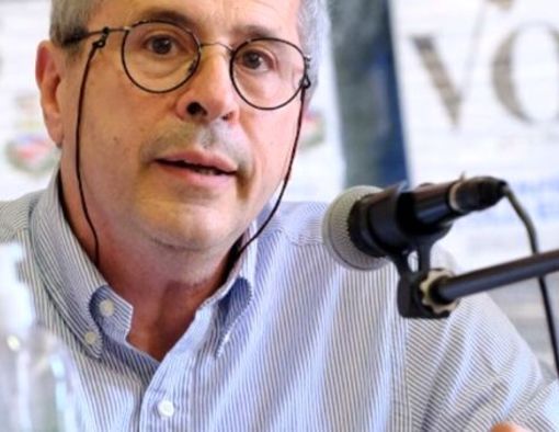 Covid, Crisanti: “Un altro lockdown sfinirebbe la popolazione”