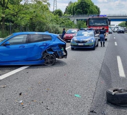 Incidente tra due auto sull'Autostrada dei Laghi nei pressi di Solbiate Arno in direzione Varese