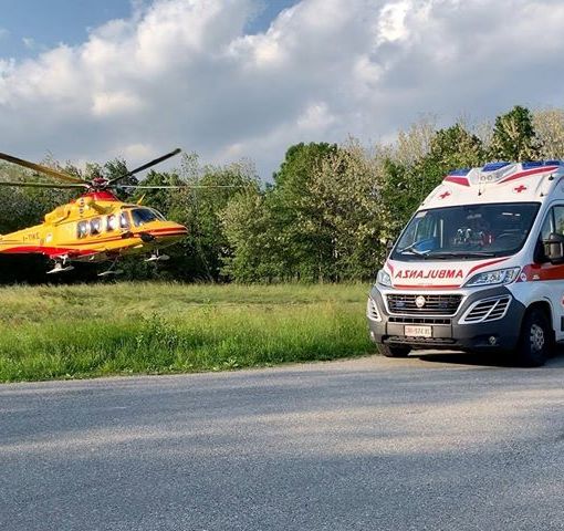 Ottobiano: infortunio sulla pista da motocross, 32enne soccorso con l'elicottero al San Matteo di Pavia