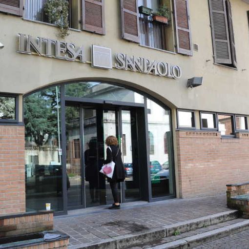 La rivoluzione di Intesa San Paolo: dal 2023 settimana lavorativa di 4 giorni