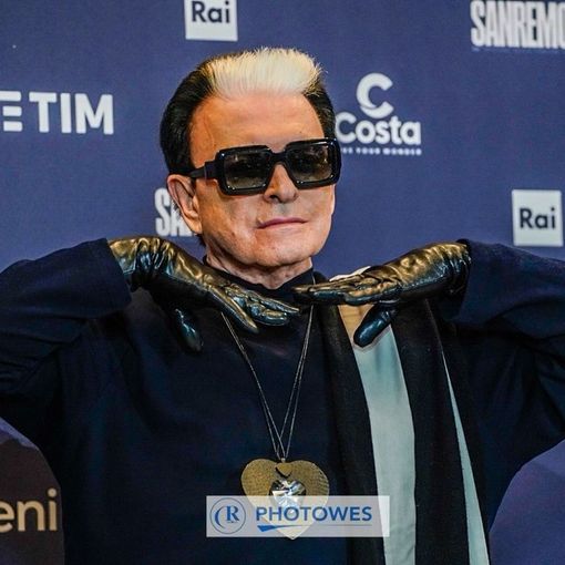 Sanremo 2025, Cristiano Malgioglio tra i co-conduttori della seconda serata del Festival: &quot;Felice ed emozionato di esserci. I miei look? Sono ispirati alle dive degli anni Quaranta&quot;