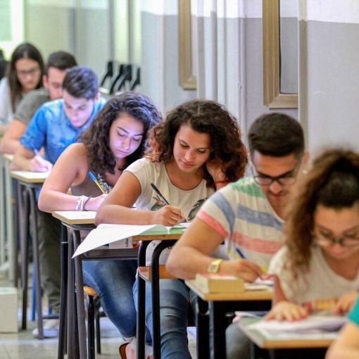 Scuola: Lombardia dote merito, 1.500 euro per gli studenti eccellenti