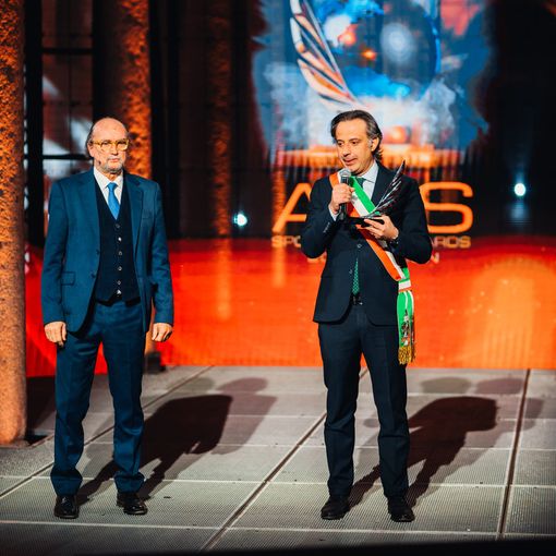 La storia incontra il digitale: gli AIPS Awards proclamano i vincitori con un messaggio di speranza dal Castello rinascimentale di Vigevano