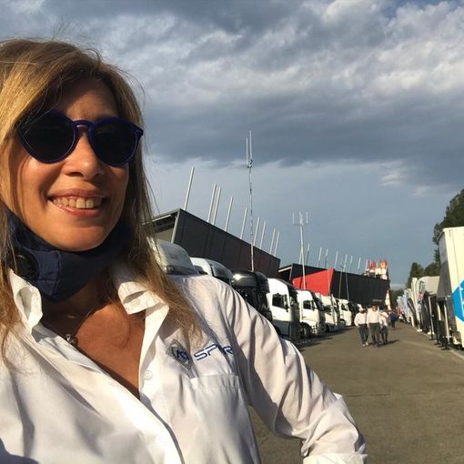 Varese piange Fiammetta La Guidara, lutto nel mondo dei motori e del giornalismo italiano