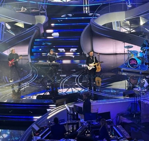 Tuffo nei mitici anni '70 con l'esibizione dei Pooh al Festival di Sanremo