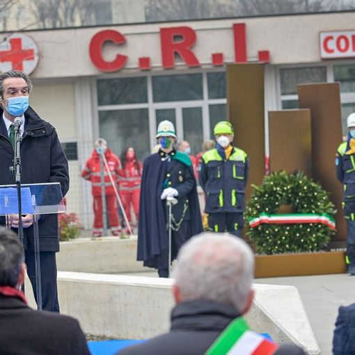 Coronavirus, un anno dopo. Fontana a Codogno: «Siamo dove tutto è cominciato»