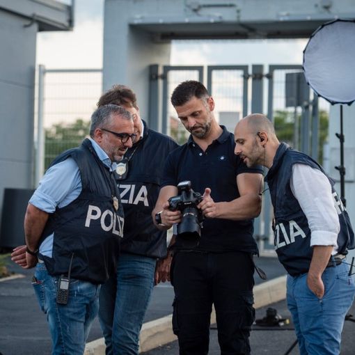 Da domani in vendita il calendario 2023 della Polizia di Stato: il ricavato andrà all'Unicef