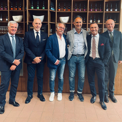 &quot;Incontro strategico a Broni tra Regione Lombardia e Terre D'Oltrepò per il rilancio dell'industria vinicola e lo sviluppo del territorio&quot;