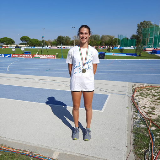 Atletica Vigevano: Francesca Bertolotti bronzo ai campionati italiani cadette nel salto in lungo, con la super misura di 5,71