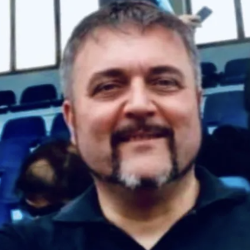 Lutto e dolore a Saronno per la scomparsa del 46enne Andrea Guarnerio