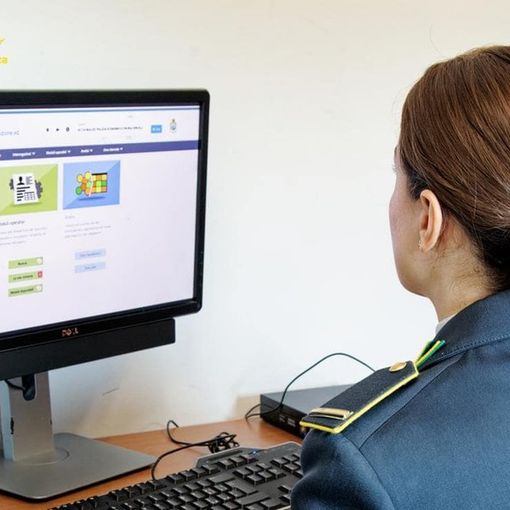 Vercelli: false attestazioni sul calo di fatturato per accedere ai prestiti garantiti dallo Stato: denunciati due imprenditori