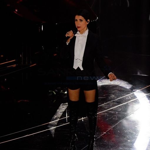 Standing ovation per Giorgia e la sua &quot;E poi&quot;: trent'anni fa l'esordio al Festival di Sanremo