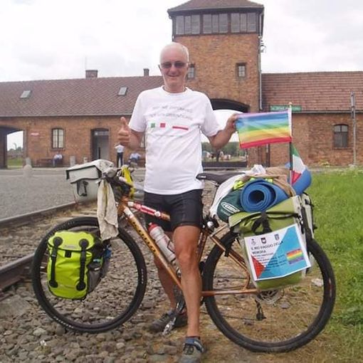 Il ciclista della memoria varesino Giovanni Bloisi