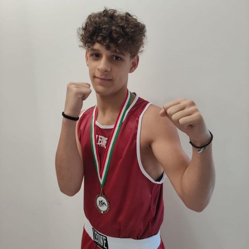 Boxe, ottimo debutto per Giulio Miresse (Costanza Mortara) nella categoria schoolboy 60kg