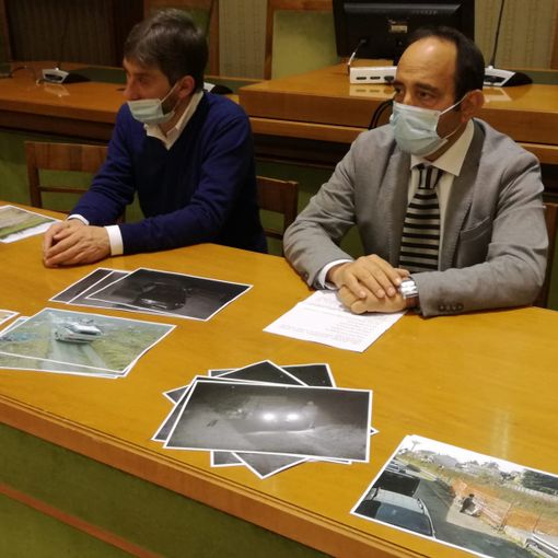 Gli assessori Daniele Semplici e Nicola Scardillo durante la conferenza stampa di questa mattina (mercoledì)