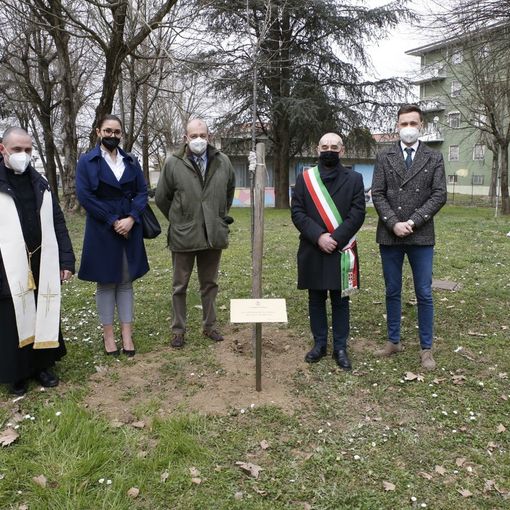 Commemorate le 55 vittime della pandemia a Mede