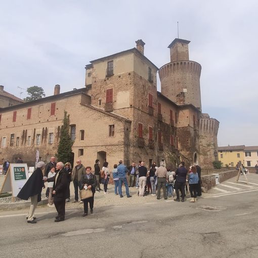 Sartirana: grande partecipazione di pubblico per le giornate FAI