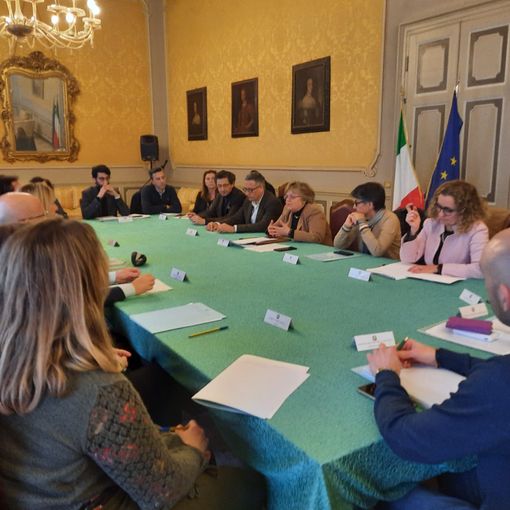 Pavia: in prefettura al via lavori del tavolo interistituzionale su dipendenze, bullismo, cyberbullismo e disagio sociale minorile