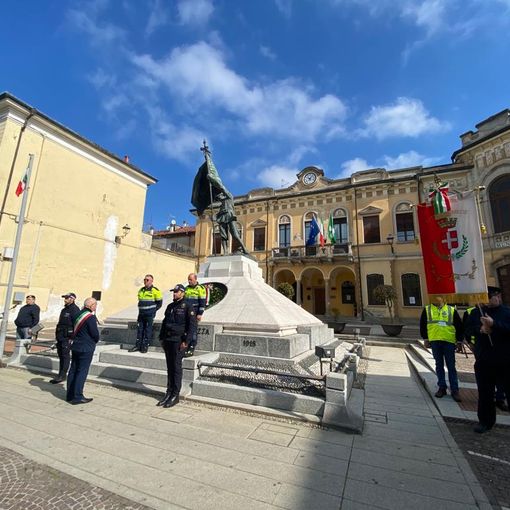 Mede: celebrato il 25 aprile in piazza della Repubblica, le immagini