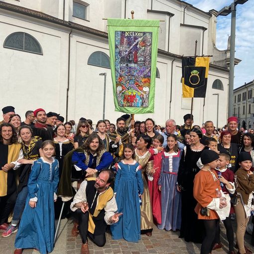 - FOTONOTIZIA - Mortara: La Torre vince il Palio di Santa Croce