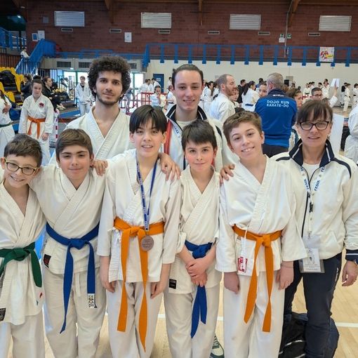 Pioggia di medaglie per la sezione karate de La Costanza 1884 A.Massucchi Mortara