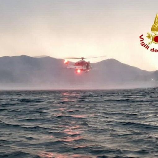 TRAGEDIA SUL LAGO MAGGIORE. Lisanza, barca si ribalta: due vittime e due dispersi (VIDEO)