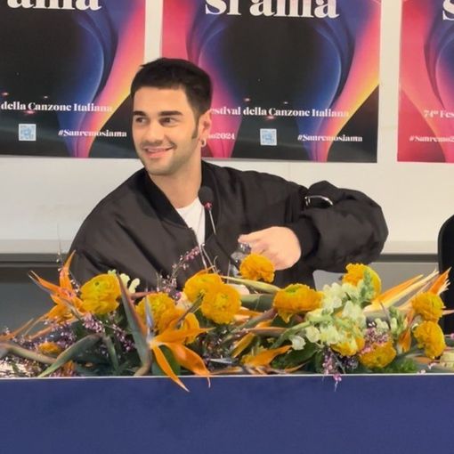 Sanremo 2024, Maninni: &quot;Sono l'outsider del Festival, ma sto ricevendo tanti consensi&quot;