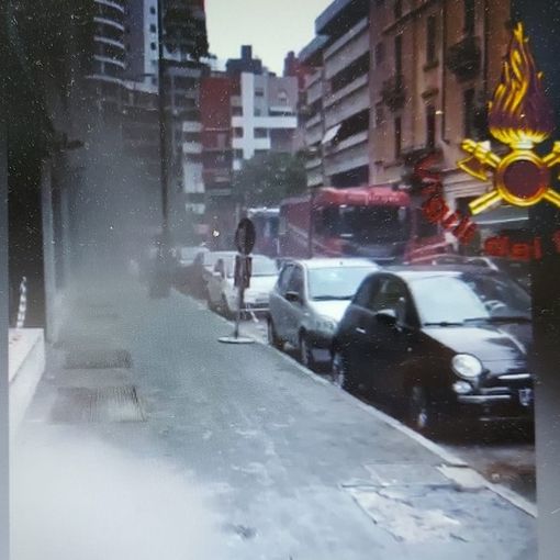 VIDEO. In fiamme una discoteca di Milano: sette squadre dei vigili del fuoco al lavoro