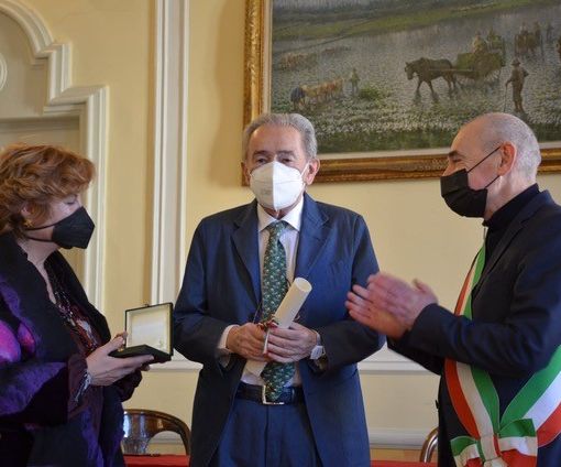 Valle Lomellina: Francesco Sempio (gruppo Euricom) riceve l’onorificenza di Cavaliere al Merito della Repubblica