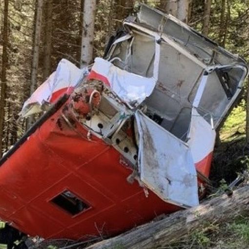 Tragedia del Mottarone. Il legale della Leitner: «Freni di emergenza mai scattati dal 2003»