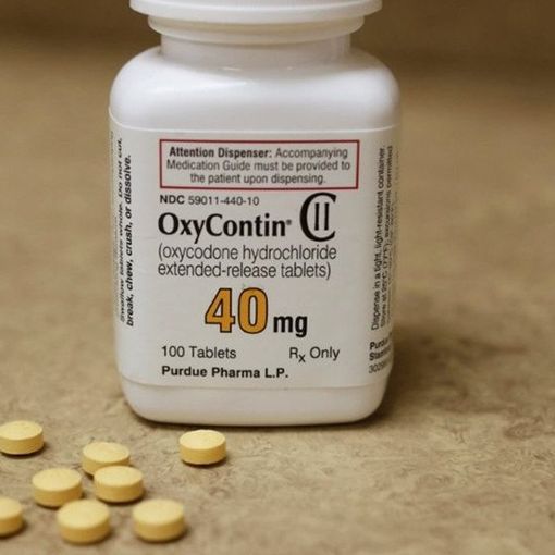 Vigevano-Mortara: sorpresi con oltre 200 pastiglie di ossicodone acquistate in farmacia con ricette &quot;sospette&quot;, scattano le manette per due uomini