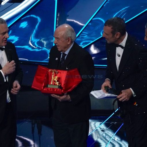 74° Festival: premio &quot;Città di Sanremo&quot; allo storico direttore di palco Pippo Balistreri