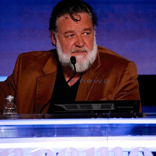 Russell Crowe al Festival di Sanremo: &quot;La musica fa parte della mia vita da prima che facessi film&quot; (video)