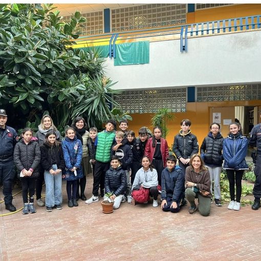 Vigevano: la classe 1B della scuola media Robecchi partecipa al Progetto “Un albero per il Futuro”