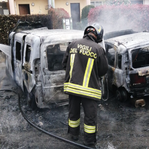 Golasecca, si dà fuoco in auto: è grave. Ustionate anche la moglie e la figlia che lo hanno soccorso