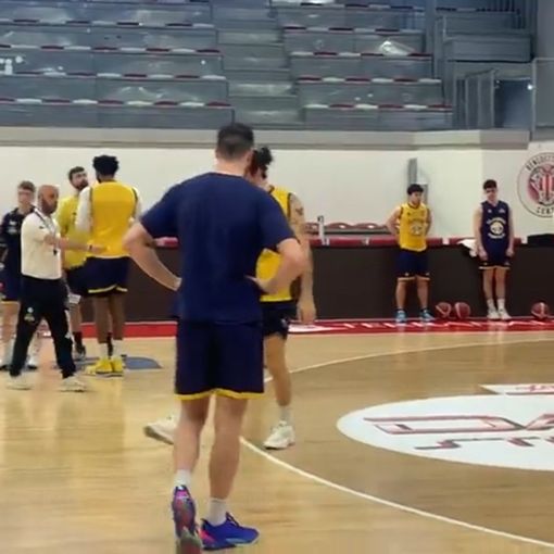 Basket serie A2: Cento-Vigevano, palla a due alle ore 18. Questa mattina la rifinitura alla Baltur Arena