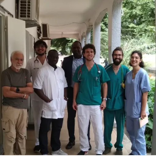 Da Pavia al Senegal un monitor per la vita. Al via la raccolta fondi di tre specializzandi in pediatria per prevenire e curare l’apnea nei bambini prematuri