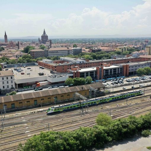 Trenord: dopo Caravaggio e Colleoni, sulle linee pavesi arriva il treno nuovo Donizetti