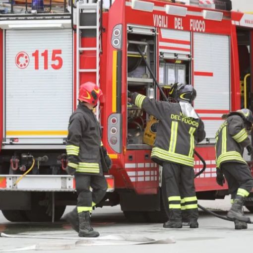 Tragedia sul lavoro a Milano: operaio muore schiacciato dalla cassaforte metallica
