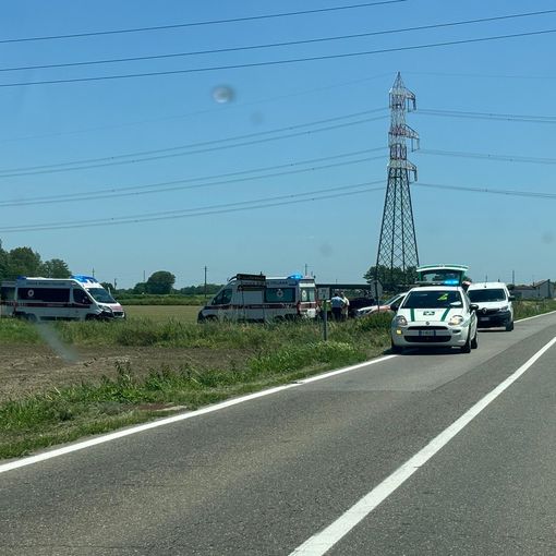 Ferrera: scontro tra auto sulla provinciale 68, ferite quattro persone